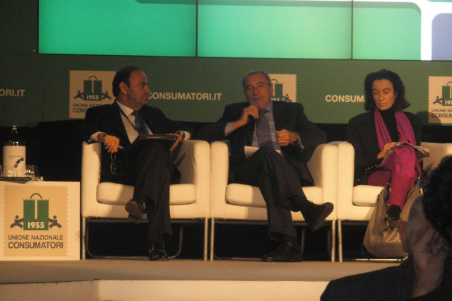 unione nazionale consumatori teatro argentina roma